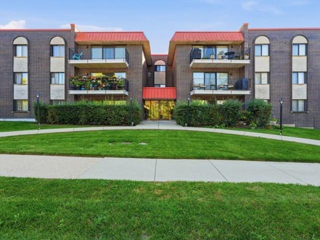 Condo for sale in Mount Prospect, Cook County