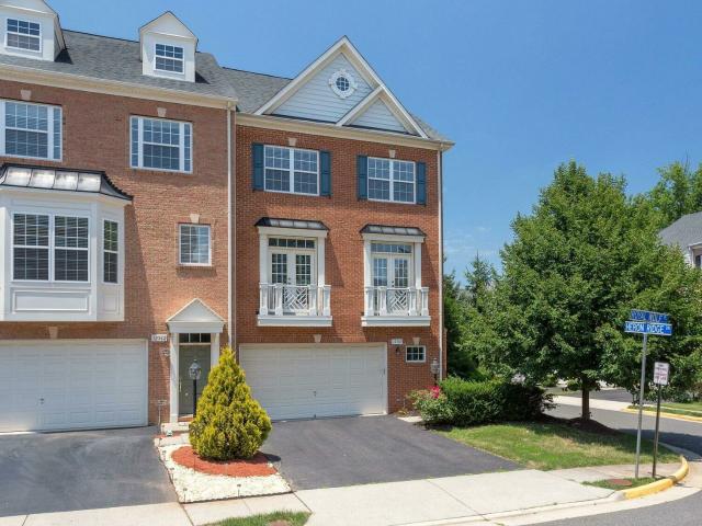 Townhouse for rent in Fairfax