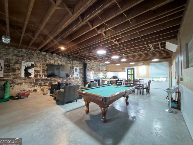 House for sale in White Oak, Georgia