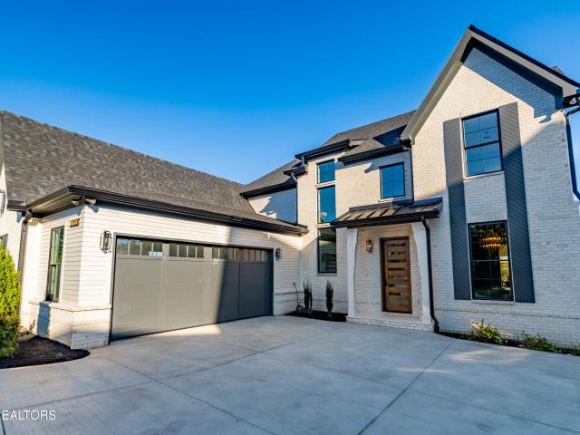 House for sale in Split Rail Farm, Farragut