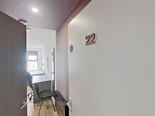 Studio for rent in Stirchley, West Midlands