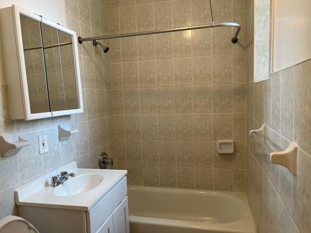 Apartment for rent in The Bronx, Arverne
