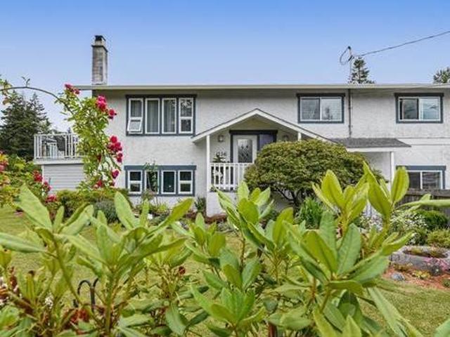 House for sale in Courtenay