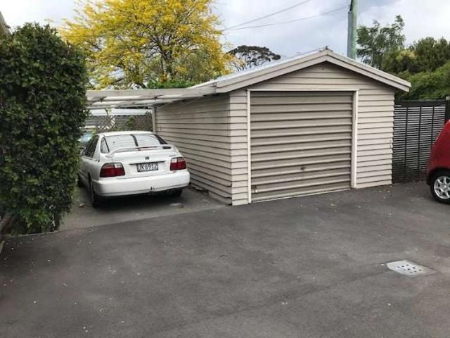 House for rent in Chaslands, Canterbury