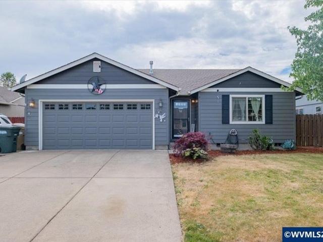 House for sale in Oregonia