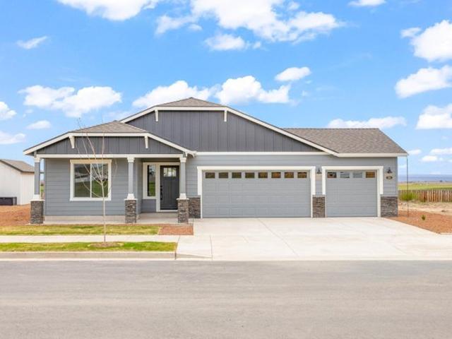 House for sale in Oregonia