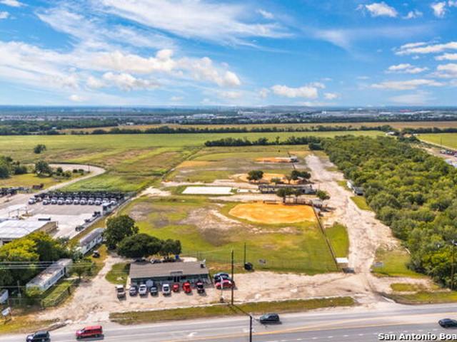 Commercial for sale in Von Ormy