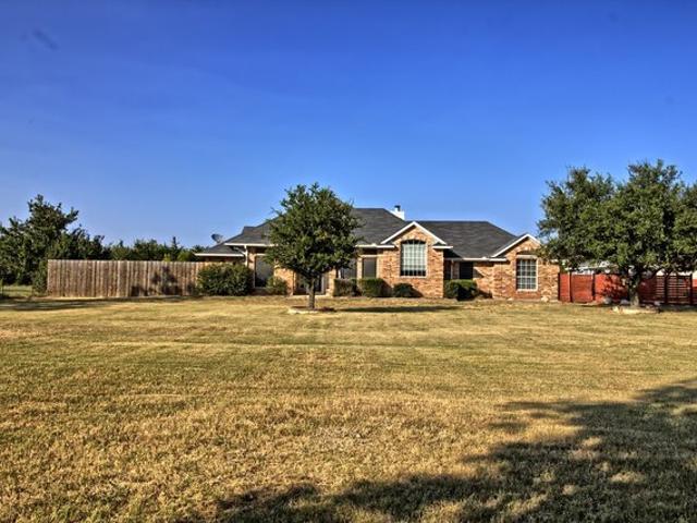 House for sale in Terrell, Texas