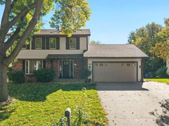 House for sale in Eden Prairie, Hennepin County