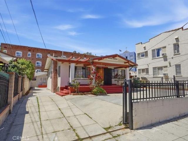 House for sale in Canoga Park, California