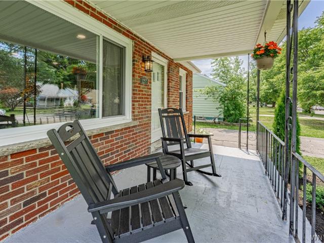 House for sale in Black Creek Village, City of Niagara Falls