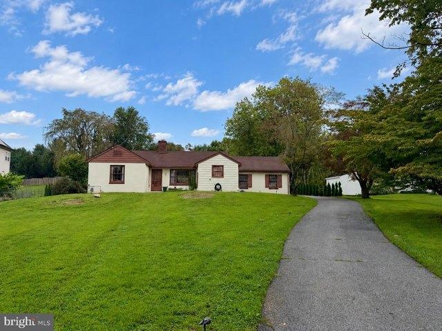 House for sale in Cameron Hills, Hockessin