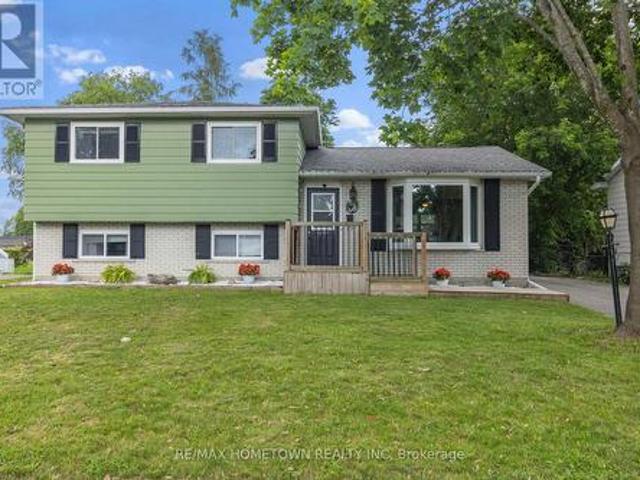 House for sale in Brockville, Ontario