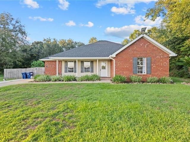House for sale in Grand Bay, Alabama
