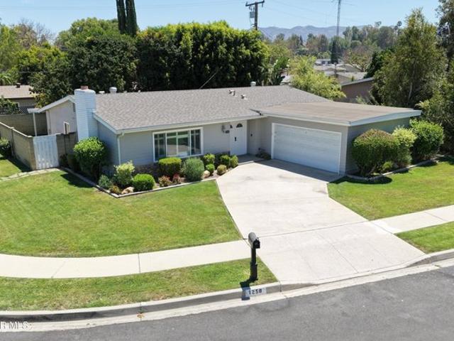 House for sale in Simi Valley, California