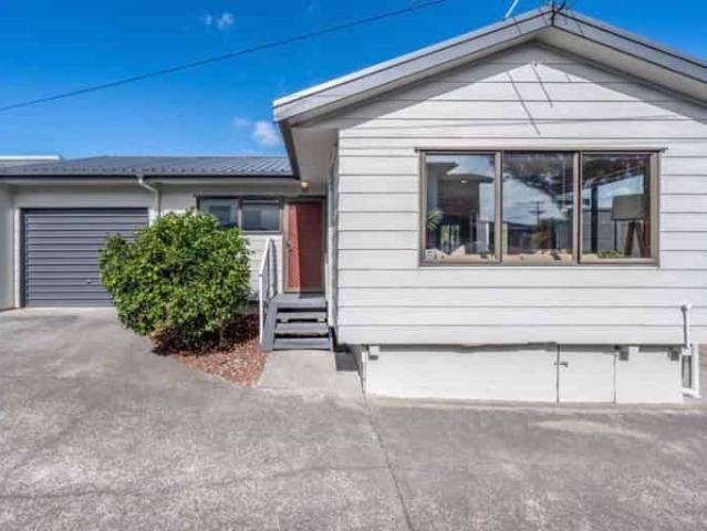 House for rent in Howick, Oroua County