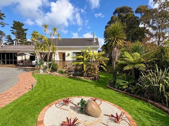 House for rent in Whangaparaoa, Oroua County