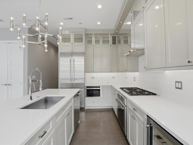 Condo for sale in Chicago Park, Illinois