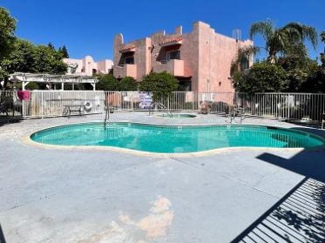 Condo for sale in Garden Grove, California