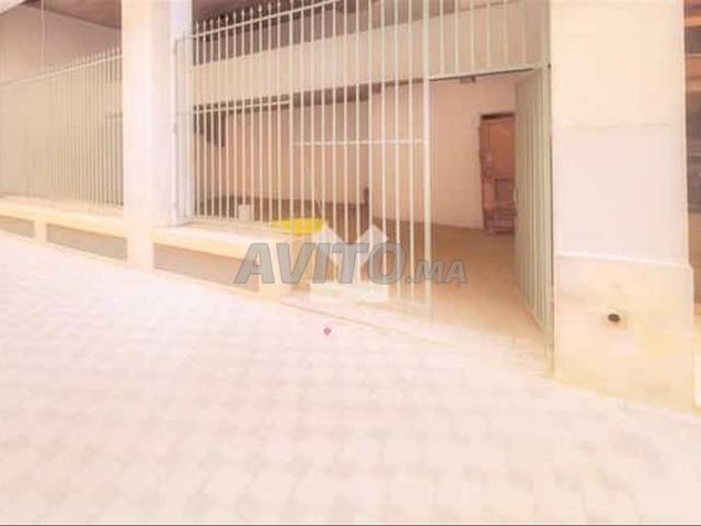 Local commercial vente à Anfa, Gharb-Chrarda-Beni Hssen