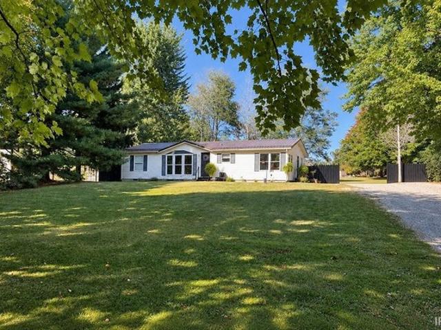 House for sale in Middlebury, Elkhart County