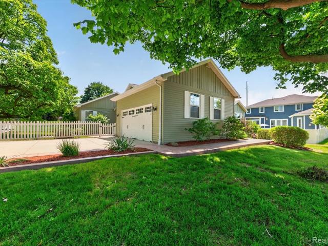 House for sale in Rochester Hills, Michigan