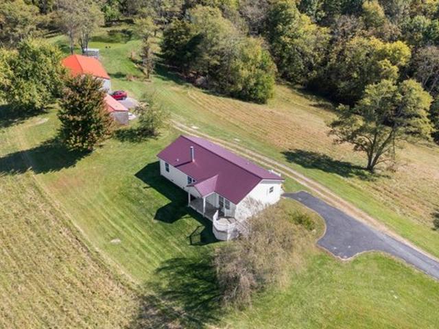 House for sale in Sadieville, Kentucky