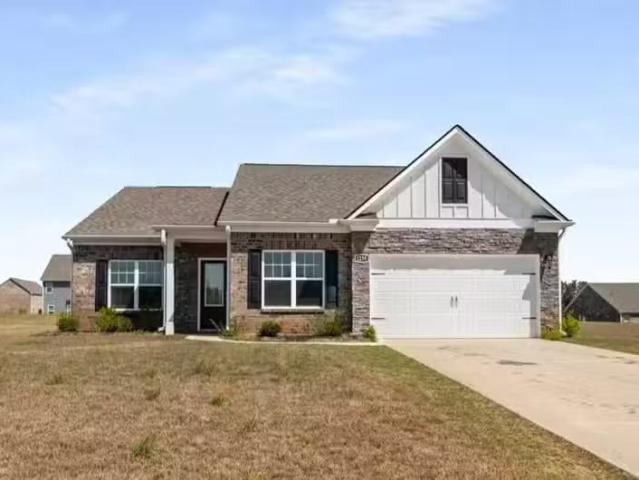 House for sale in Mcdonough
