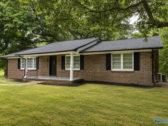 House for sale in Arab, Alabama
