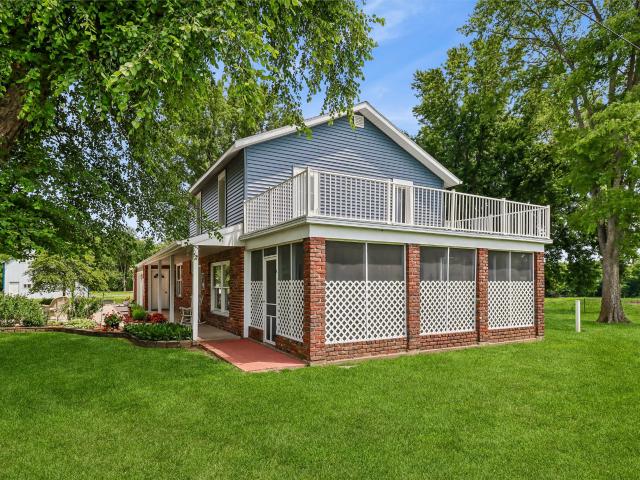 Land for sale in Mahaska, Iowa