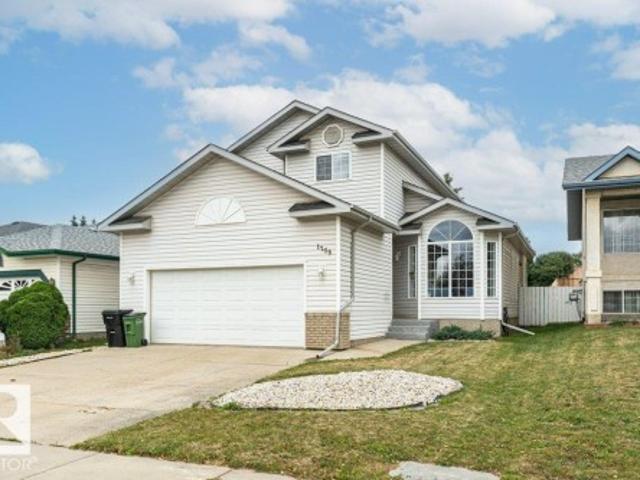 House for sale in Wedgewood, Alberta