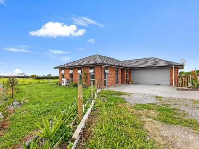 House for sale in Pembroke, Taranaki
