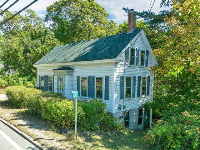 House for sale in New Hampshire