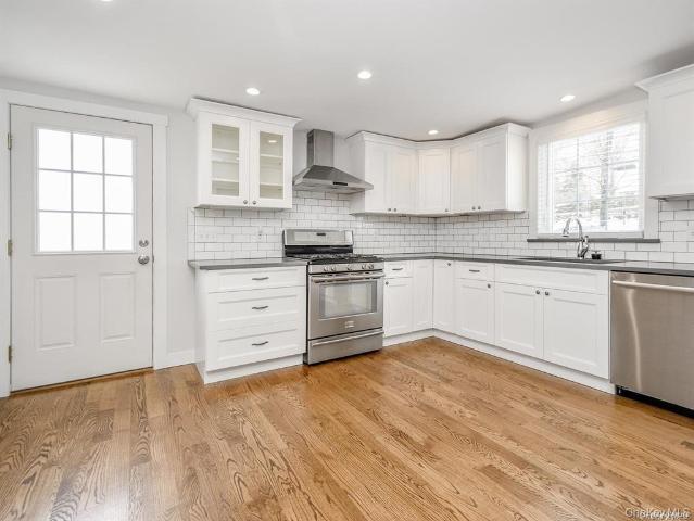 Property for rent in Nassau, New York