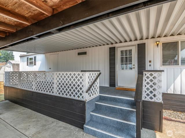 House for sale in Spanaway, Washington