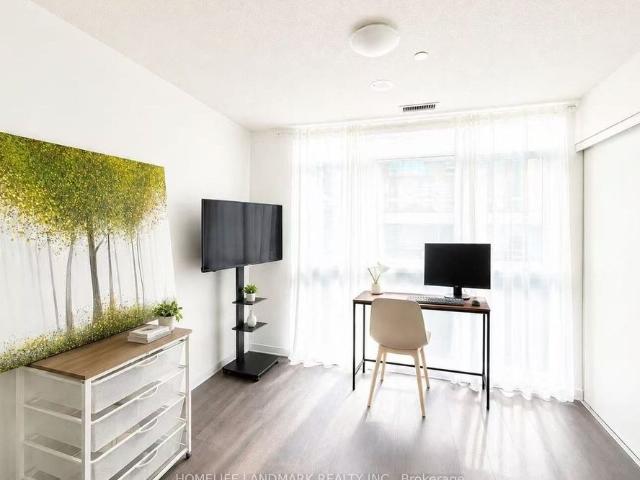 House for rent in Etobicoke—Lakeshore, Toronto