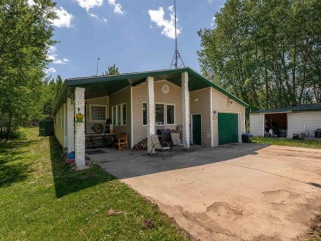 House for sale in Alberta