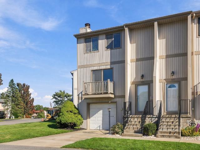 Townhouse for sale in Cranberry Township, Butler County