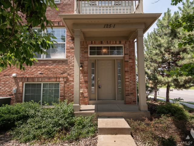Townhouse for sale in Wood Dale, Illinois