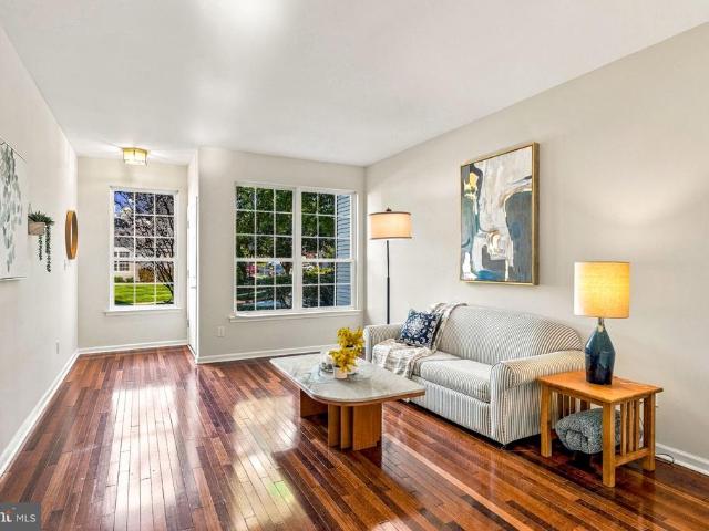 Townhouse for sale in Spring House Apartments, Thornbury Township