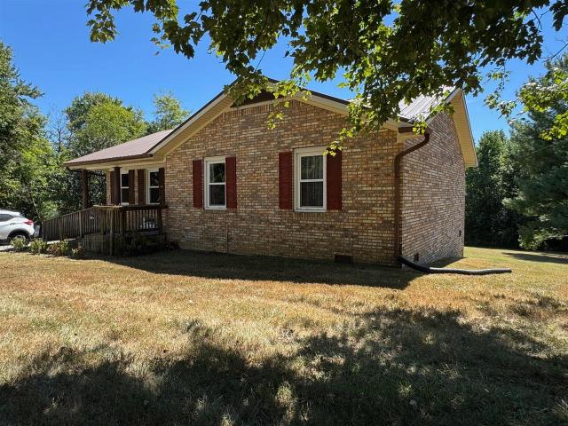 House for sale in Morgantown, Kentucky