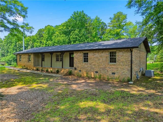 House for sale in Holly Springs, Georgia