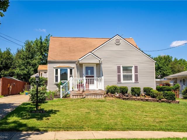 House for sale in Summit, Ohio