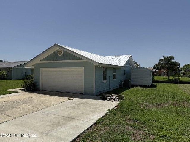 House for sale in East Palatka, Florida