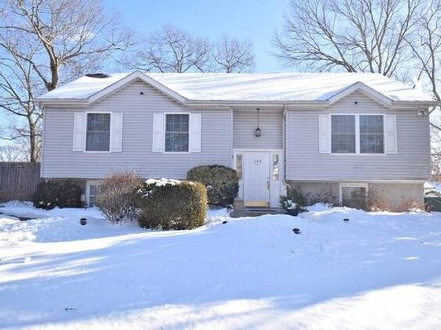 House for sale in Centereach, New York
