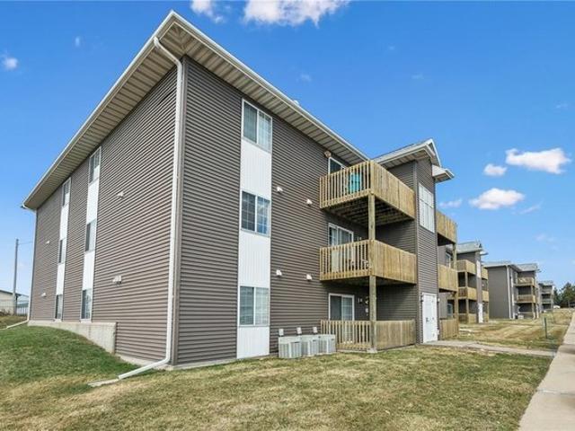 House for sale in Linn, Iowa