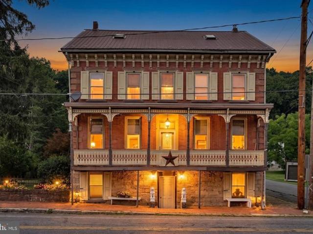 House for sale in Tremont, Pennsylvania