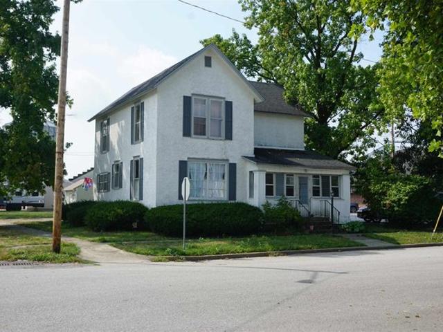 House for sale in Wolcott, Indiana