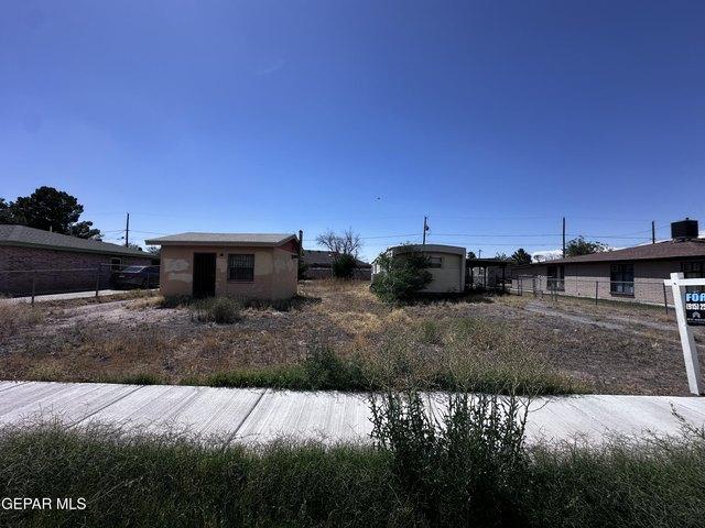House for sale in Socorro, Texas