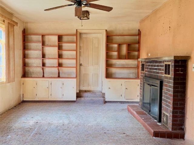House for sale in Lyndora, Pennsylvania
